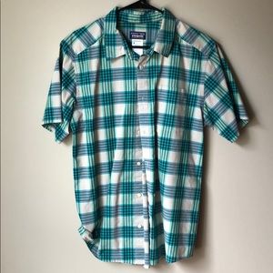 Men’s Patagonia button down